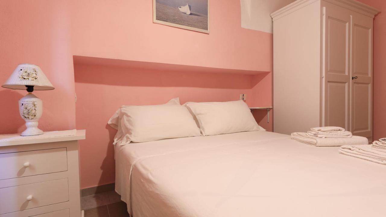 Welcomely - S'Apposentu Hotel Bosa Exterior photo
